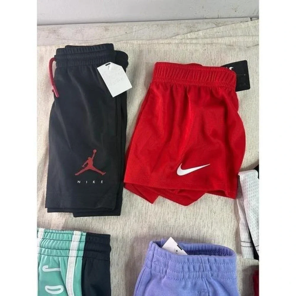 Nike six pairs